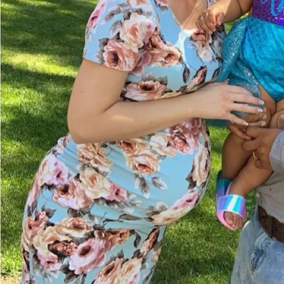 Floral Maternity Dress - Picture 2 of 2